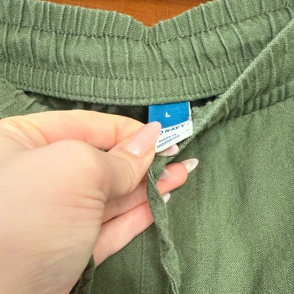 Old Navy Olive Green Linen Wide-Leg Pants - Picture 4 of 5